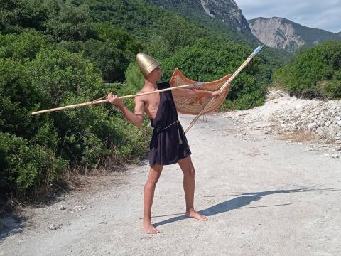 Reconstructing a Greek Light Infantry of the 4th Century BCE (2023)